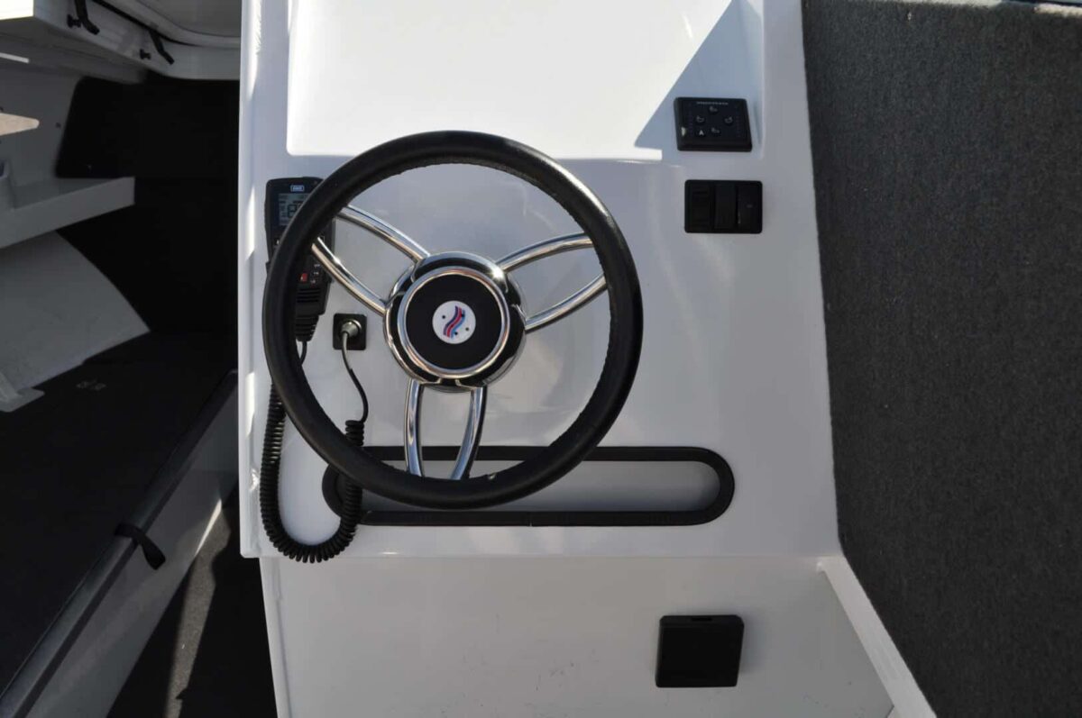 610 Quintrex Trident - 2025 - Image 3