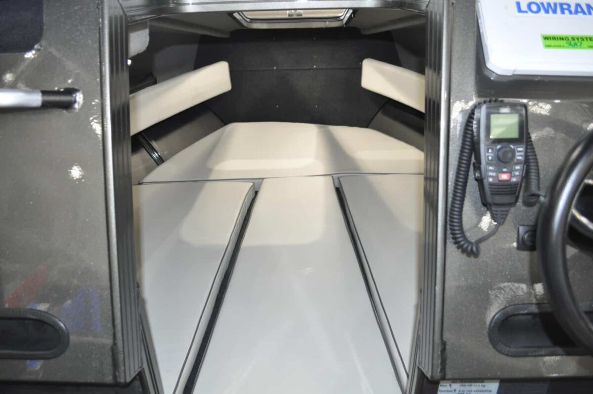 690 Quintrex Trident Hard Top - 2025 - Image 13