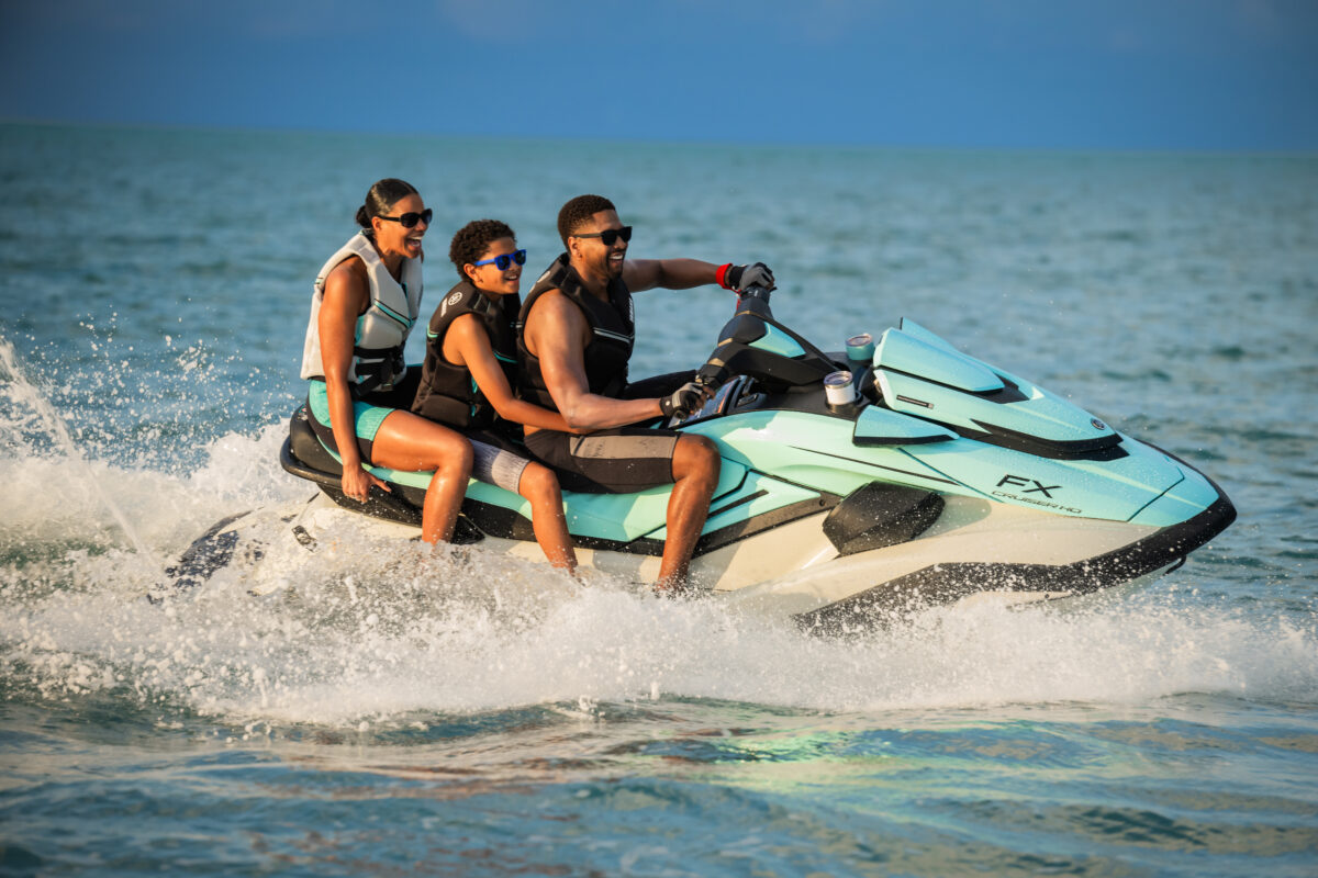 2025 Yamaha Waverunner FX Cruiser Ho