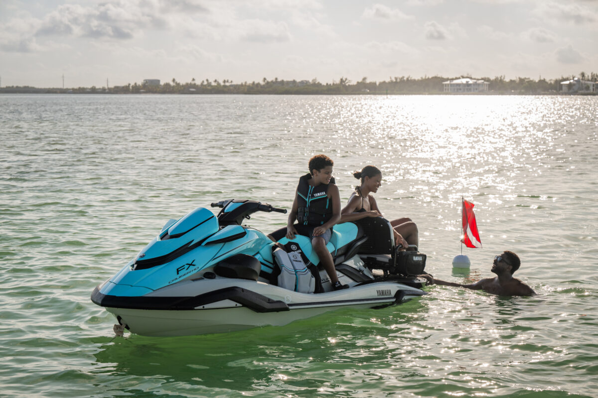 2025 Yamaha Waverunner FX Cruiser Ho