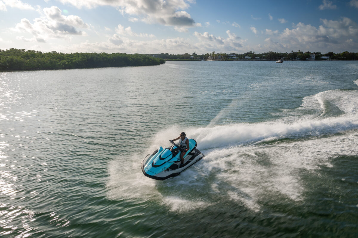 2025 Yamaha Waverunner FX Cruiser Ho