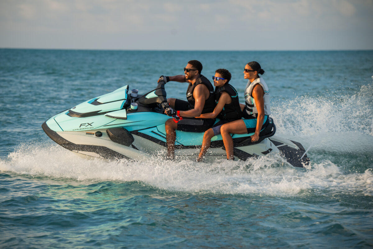 2025 Yamaha Waverunner FX Cruiser Ho