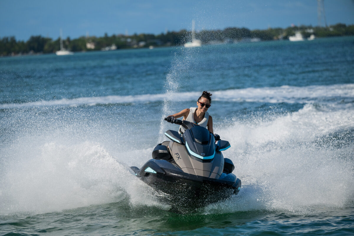 2025 Yamaha Waverunner FX HO