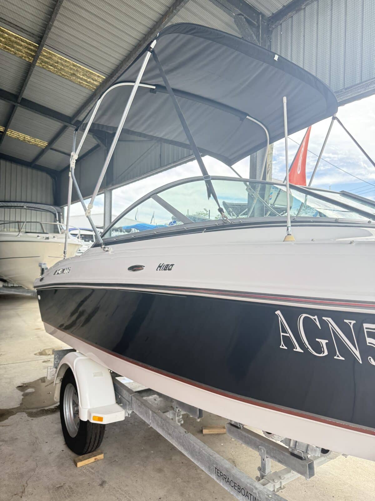 H180 Four Winns - 2011