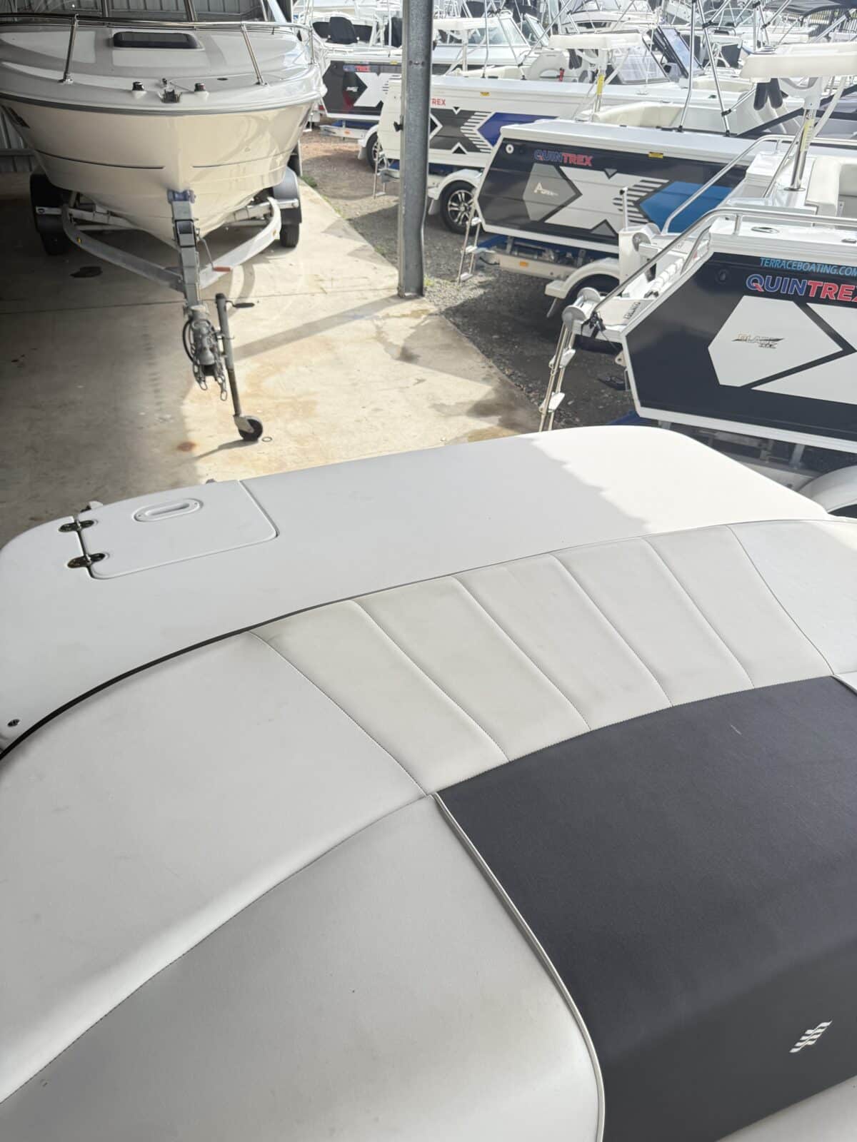 H180 Four Winns - 2011