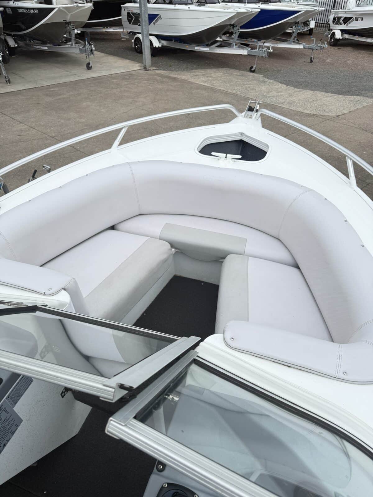 Quintrex 490 Cruiseabout - 2014