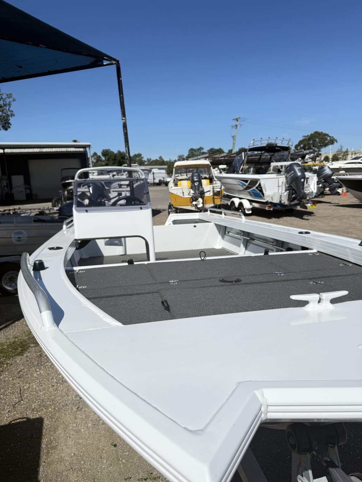 Quintrex 420 Explorer Trophy - 2024