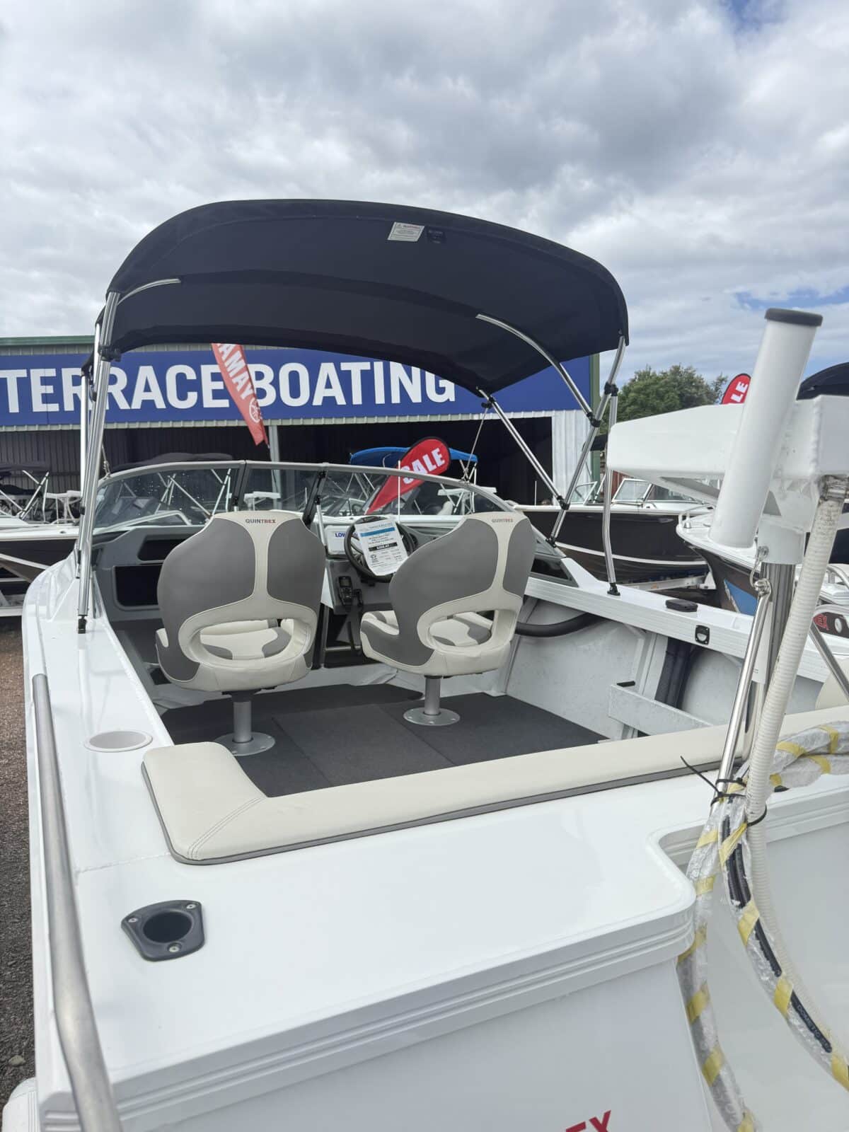Quintrex 481 Fishabout Pro - 2024