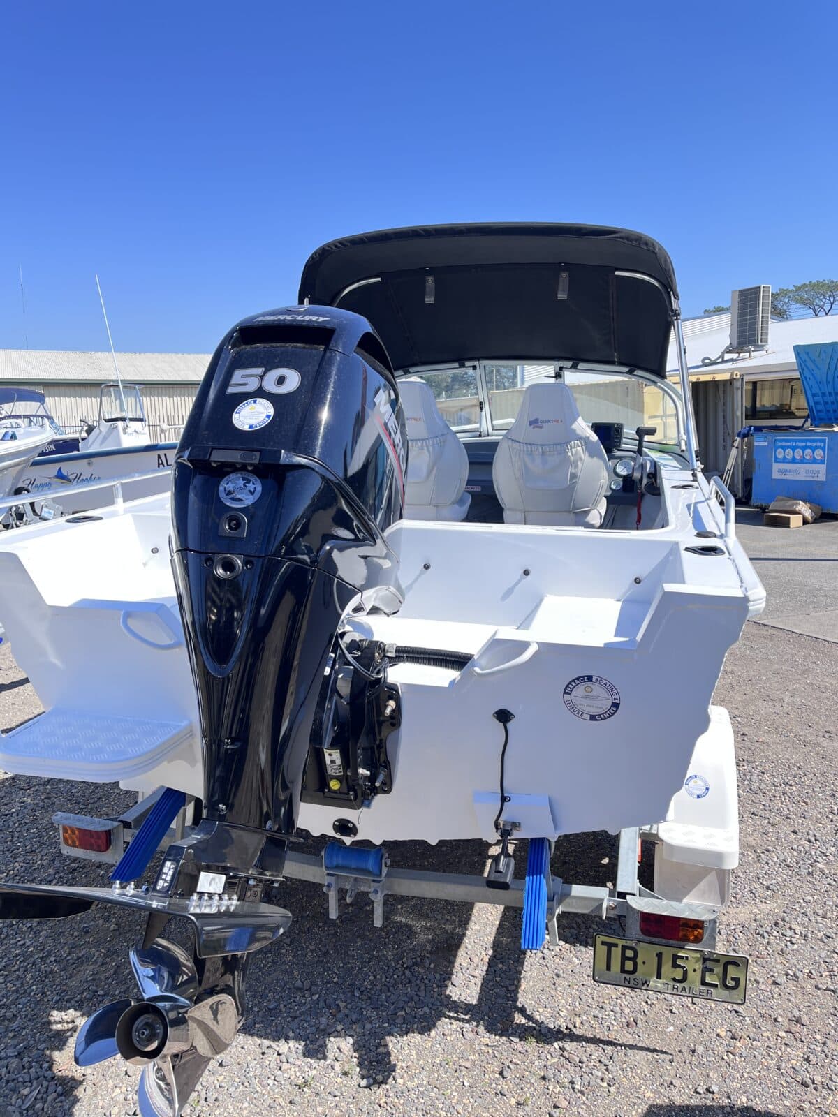 Quintrex 430 Fishabout - 2016