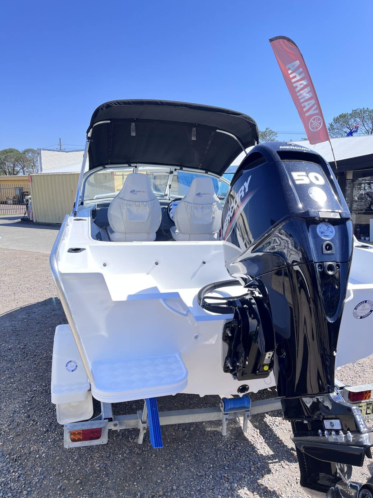 Quintrex 430 Fishabout - 2016