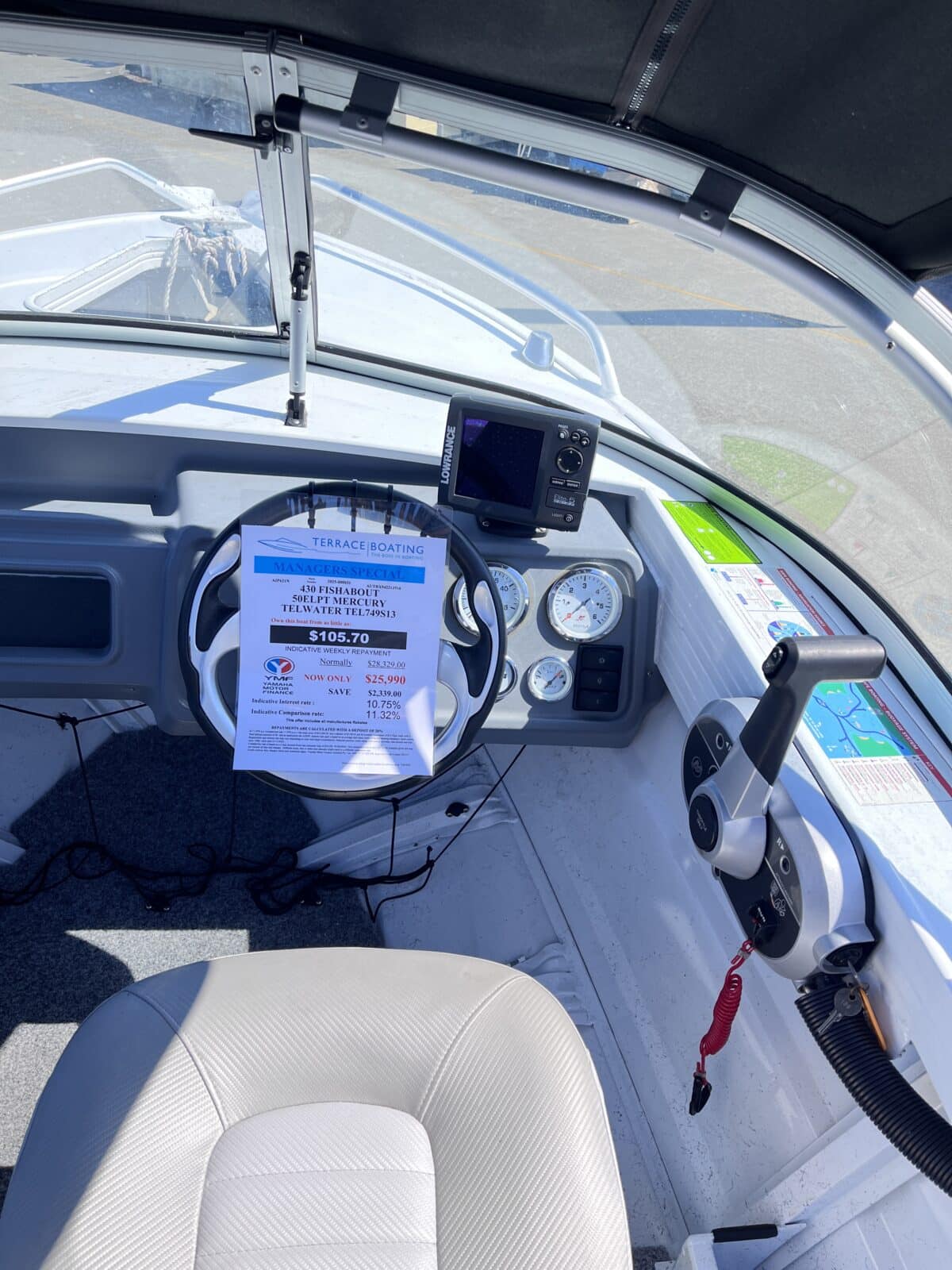 Quintrex 430 Fishabout - 2016