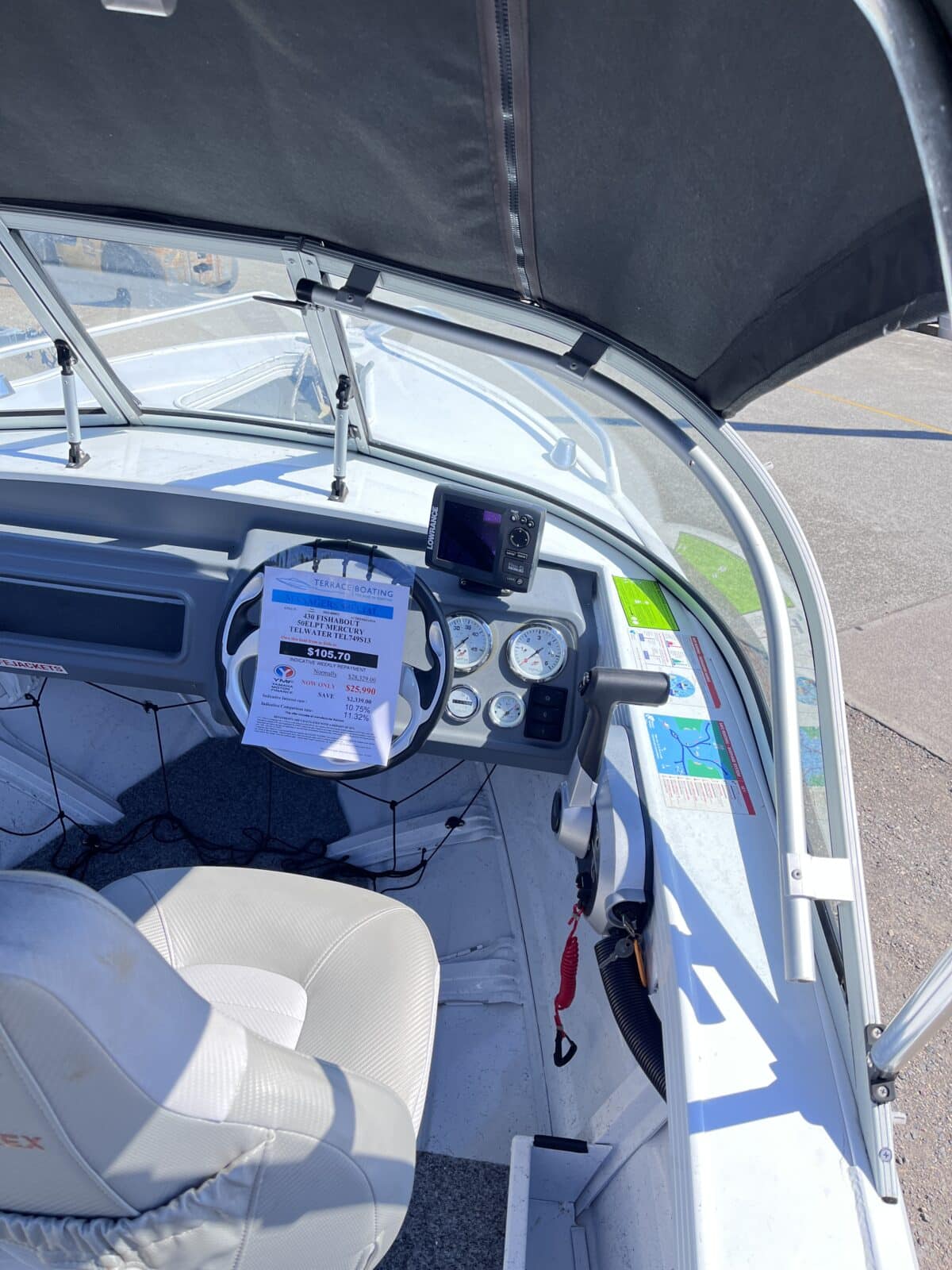 Quintrex 430 Fishabout - 2016