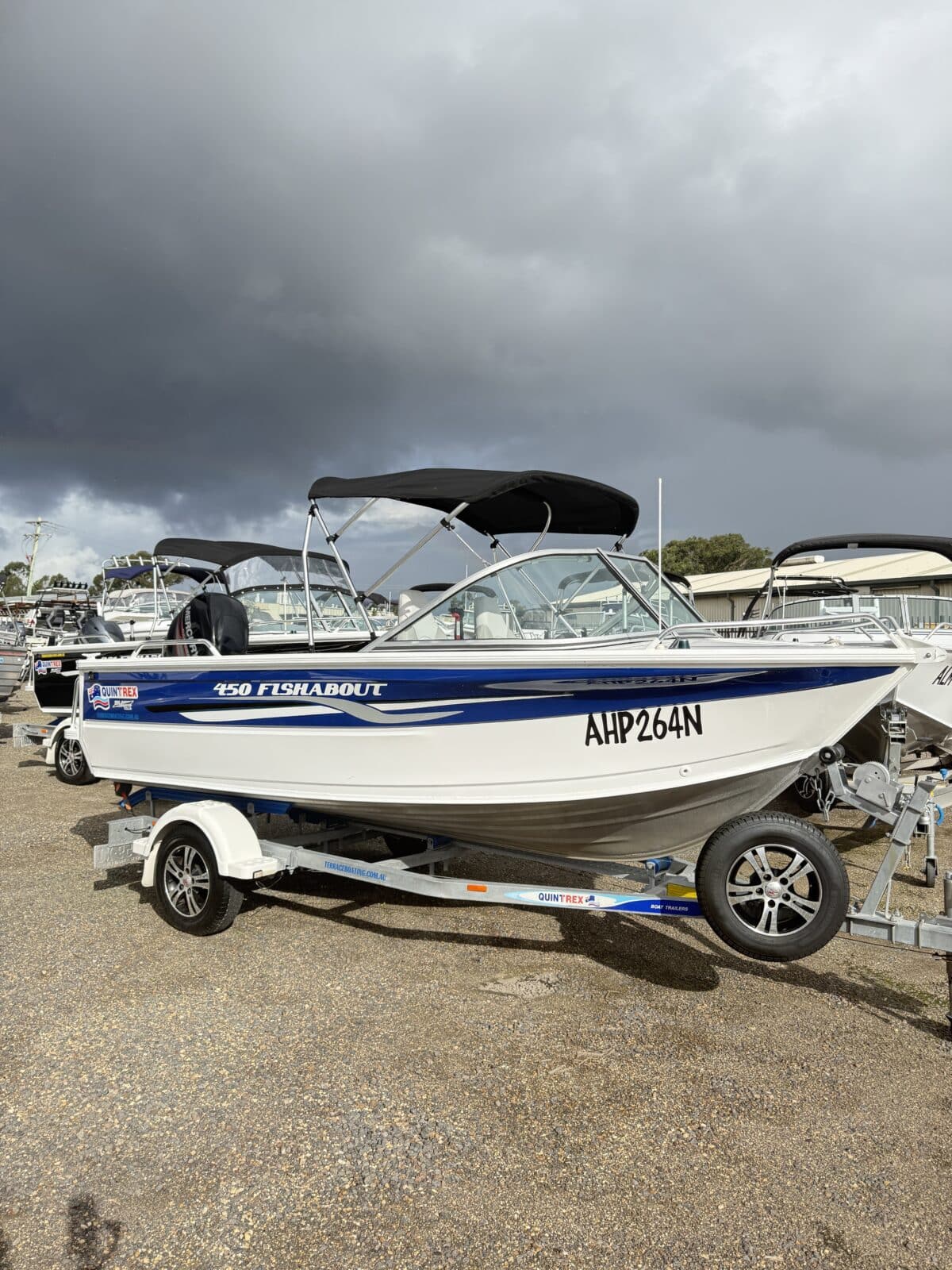 450 Quintrex Fishabout - 2014