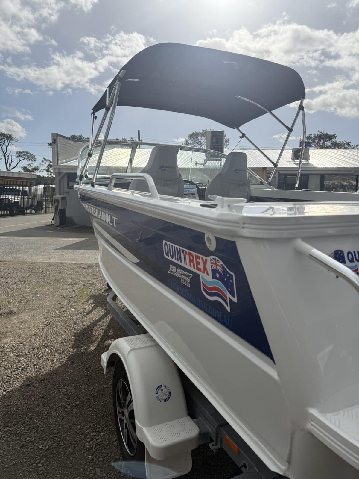 450 Quintrex Fishabout - 2014