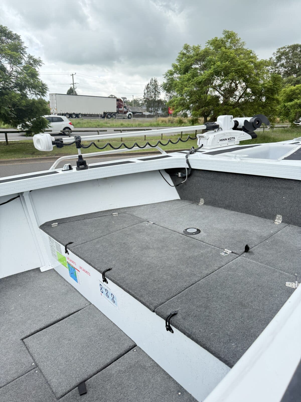 Quintrex 490 Renegade SC - 2023
