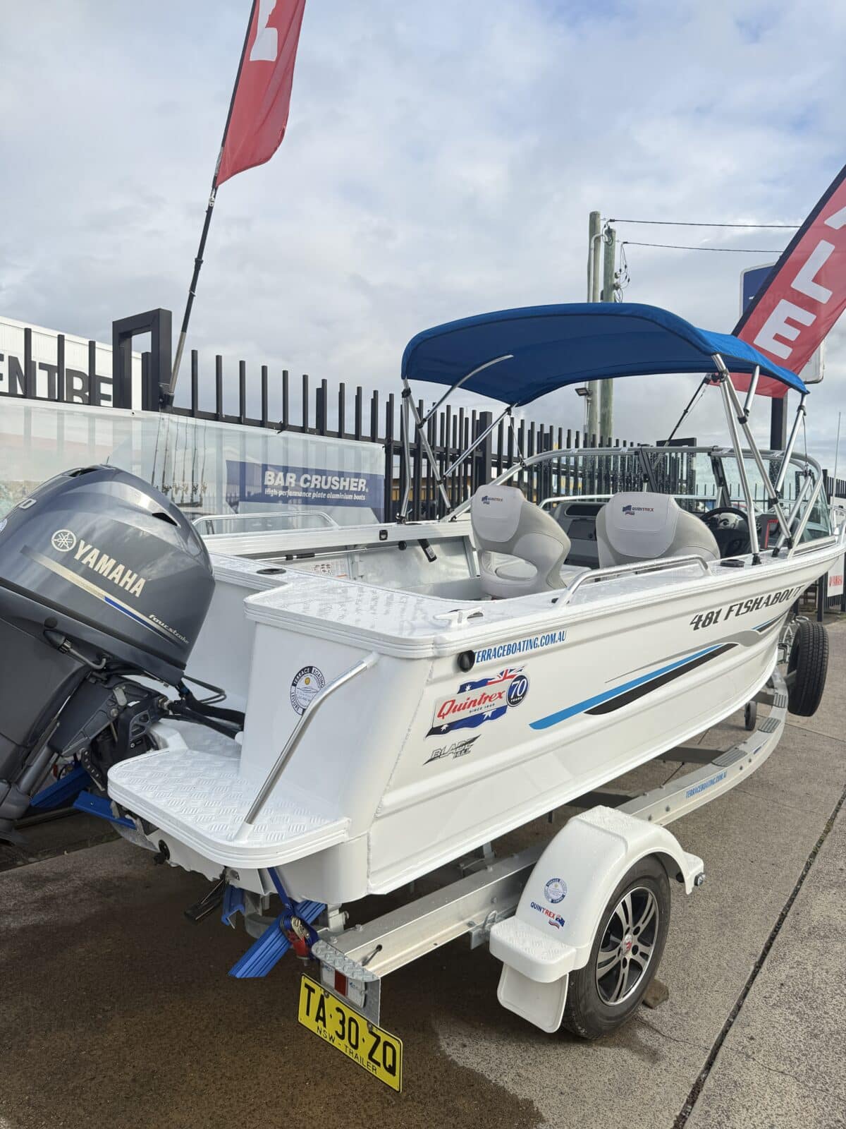 Quintrex 481 Fishabout - 2015