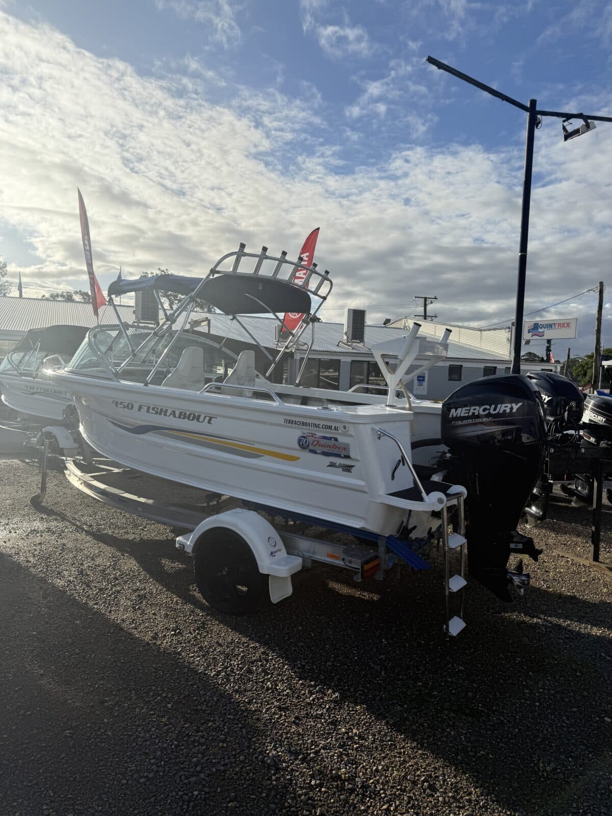 450 Quintrex Fishabout - 2016