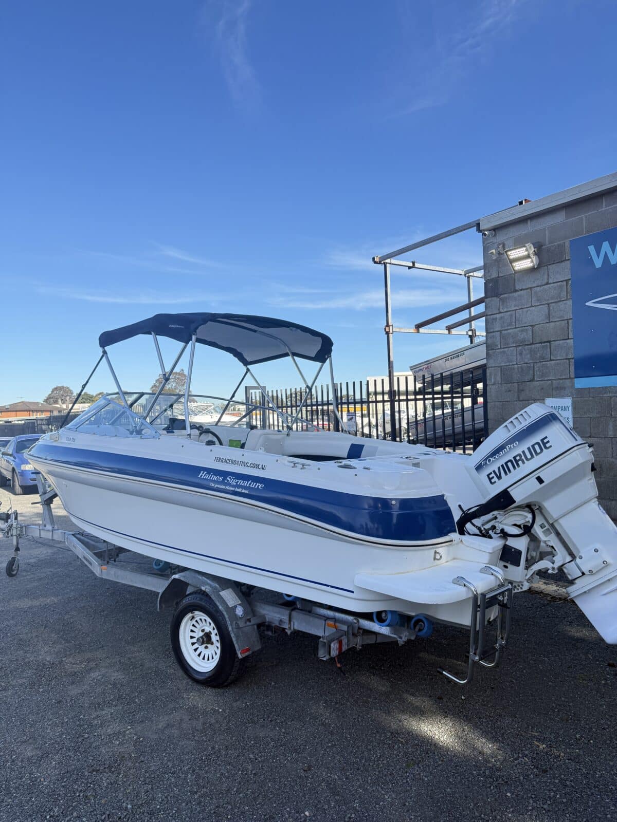 520r Haines Signature - 1997