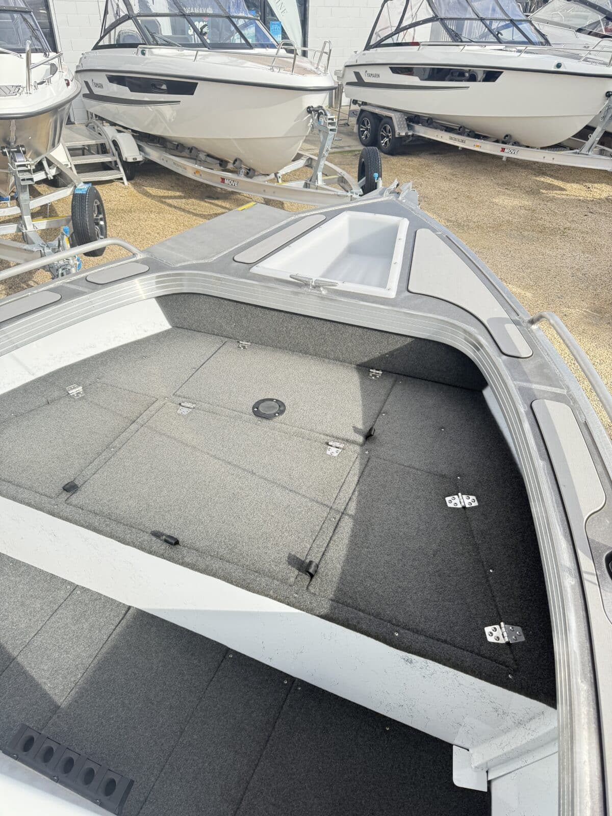 Quintrex 490 Renegade CC - 2024