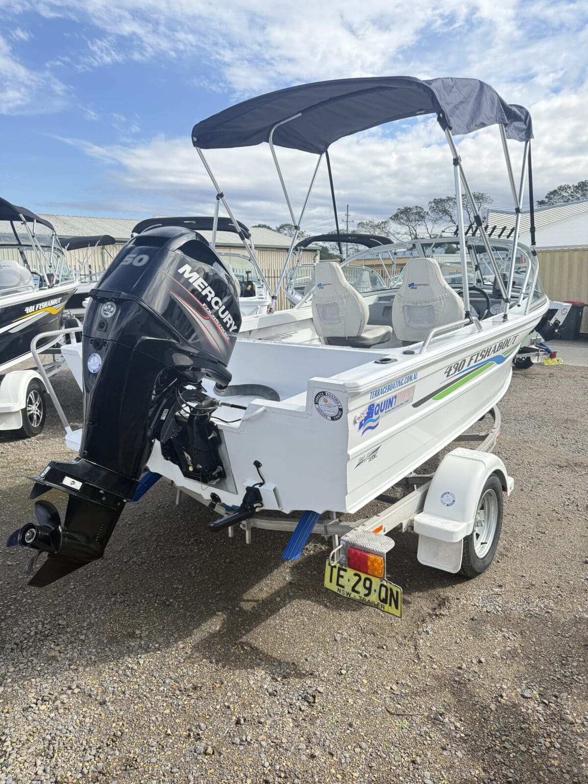 Quintrex 430 Fishabout - 2018