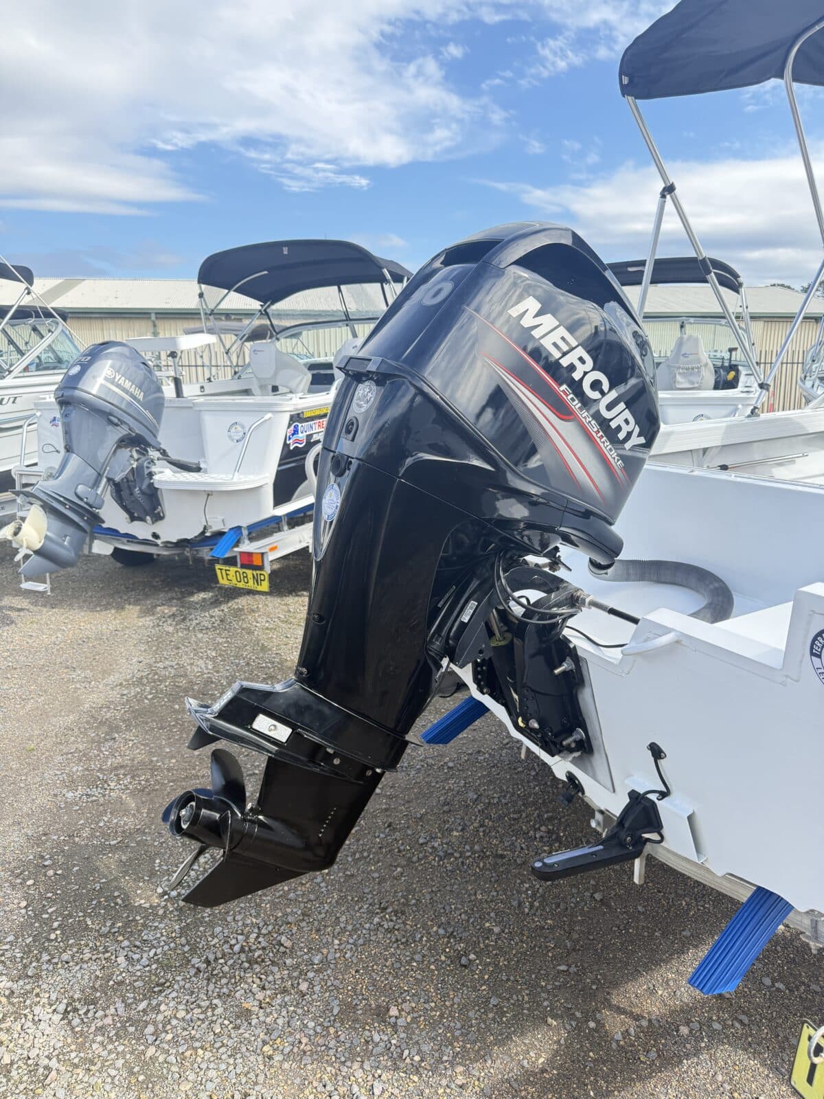 Quintrex 430 Fishabout - 2018