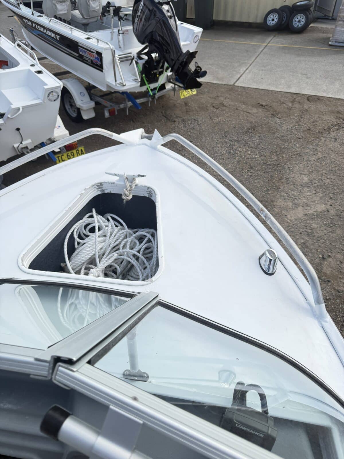 Quintrex 430 Fishabout - 2018