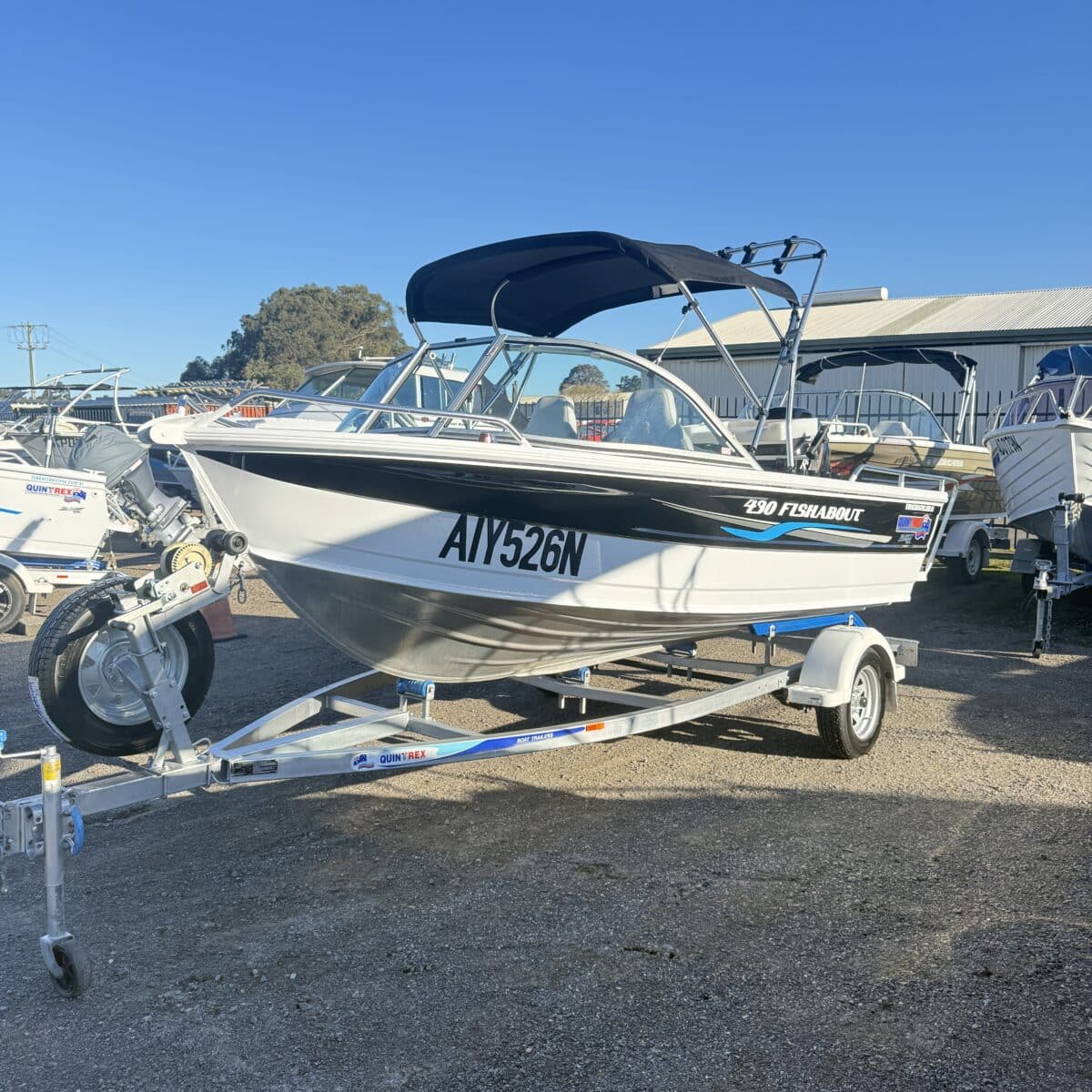 Quintrex 430 Fishabout - 2016