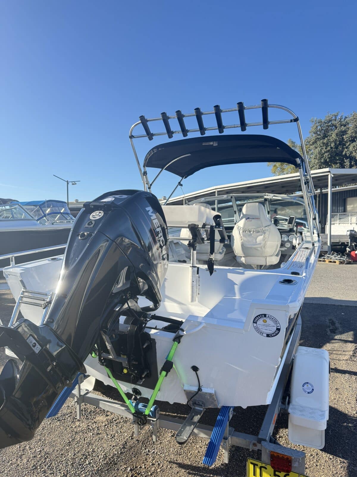 Quintrex 430 Fishabout - 2016