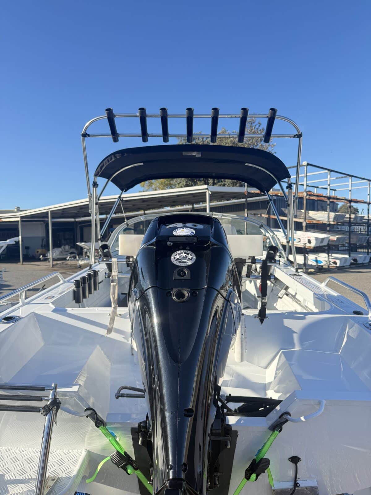 Quintrex 430 Fishabout - 2016