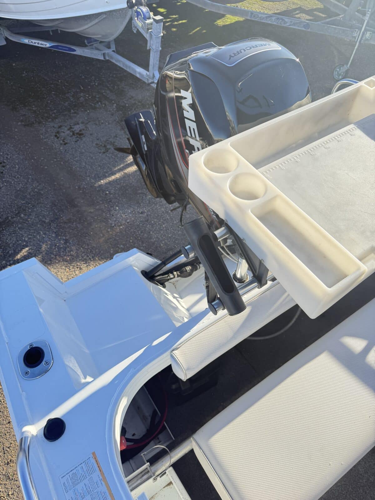 Quintrex 430 Fishabout - 2016