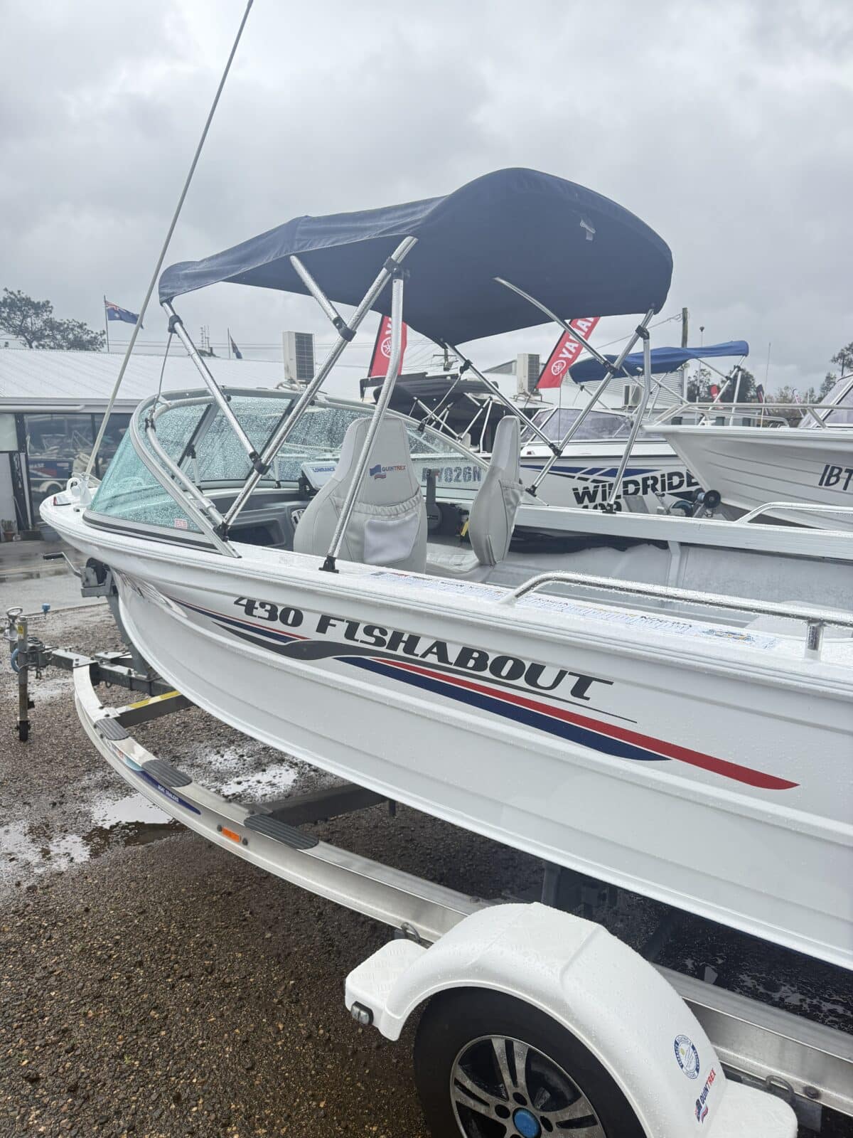 430 Quintrex Fishabout - 2016