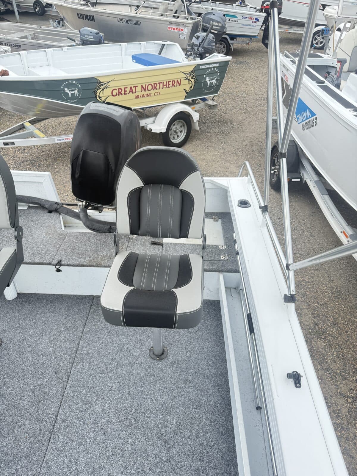 Quintrex 420 Renegade SC - 2016