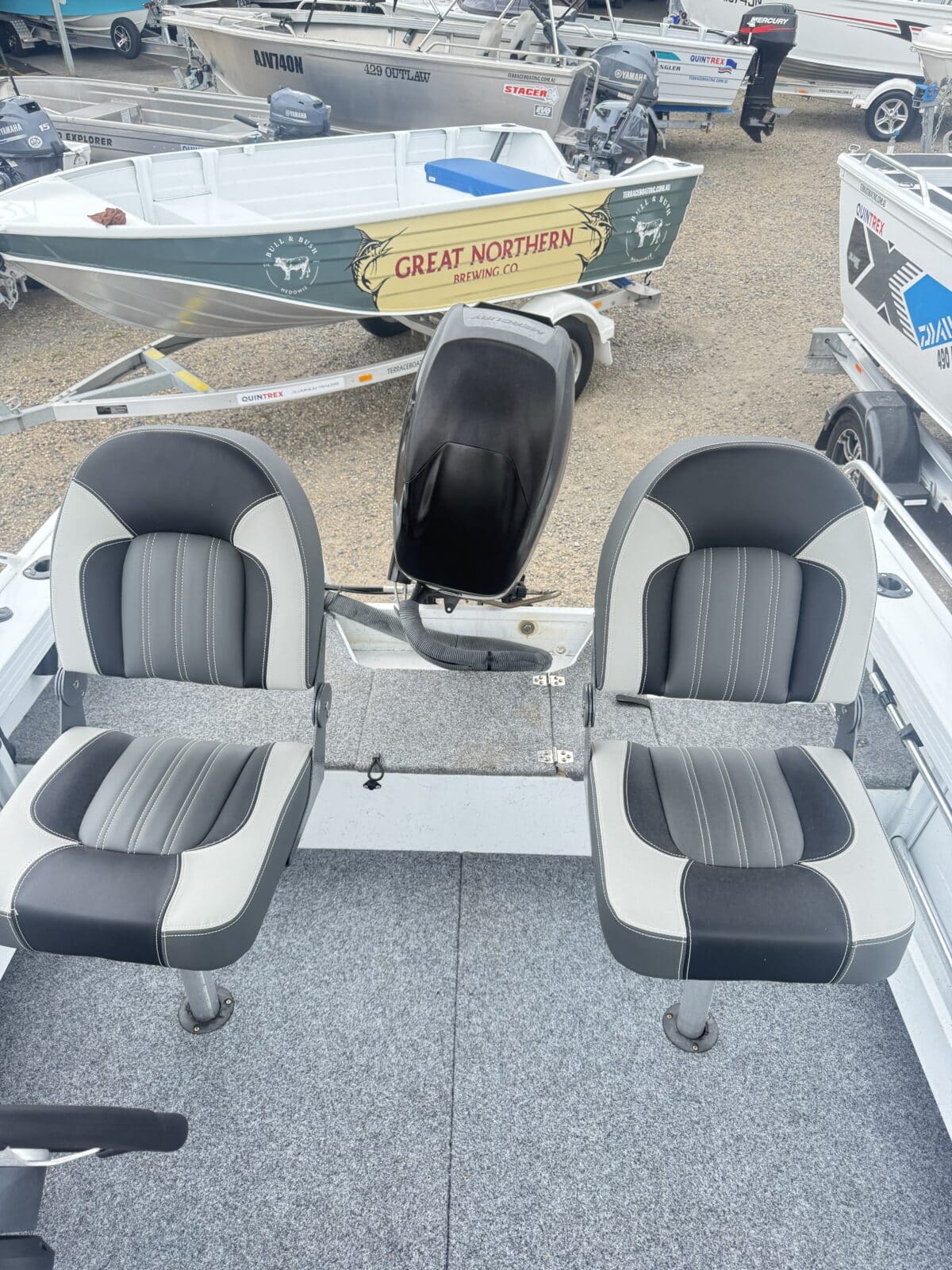 Quintrex 420 Renegade SC - 2016