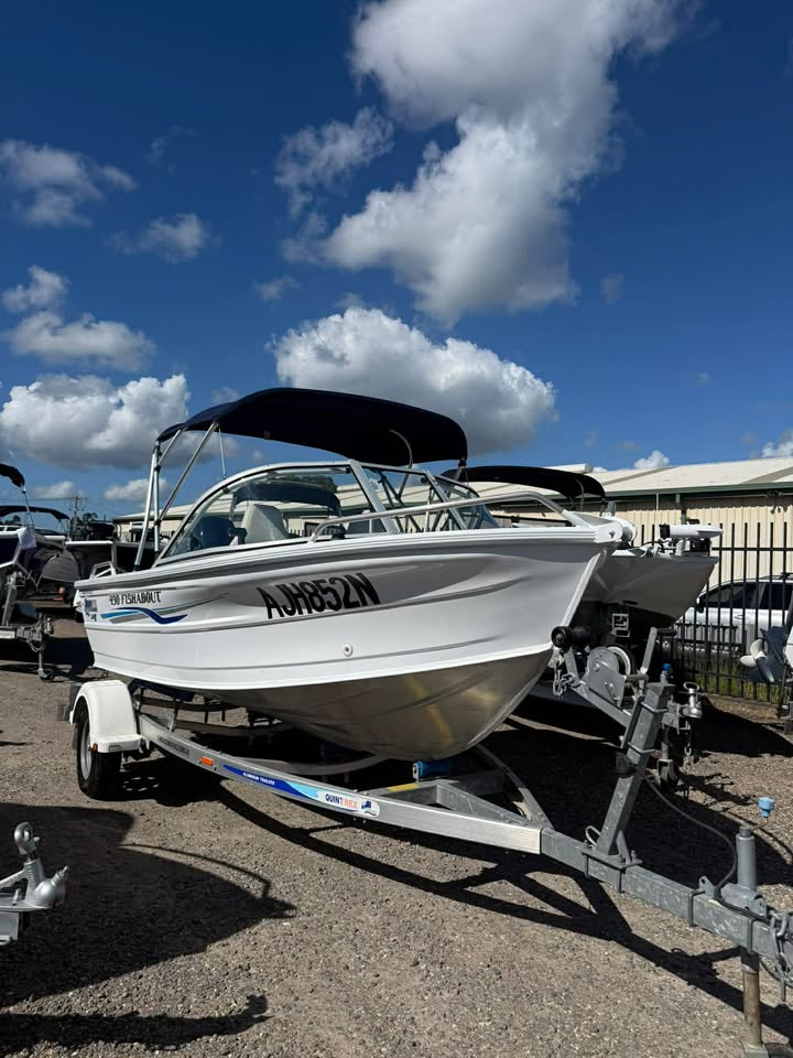 430 Quintrex Fishabout 2017