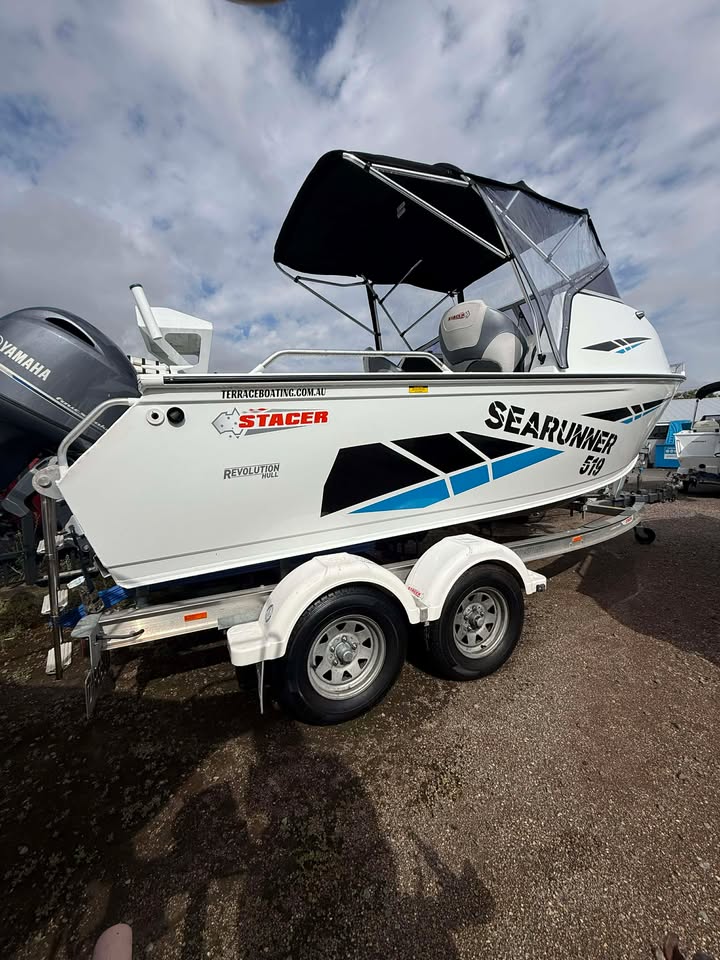 519 Stacer Sea Runner 2022