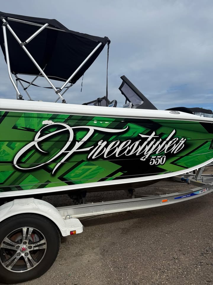 550 Quintrex Freestyler 2017